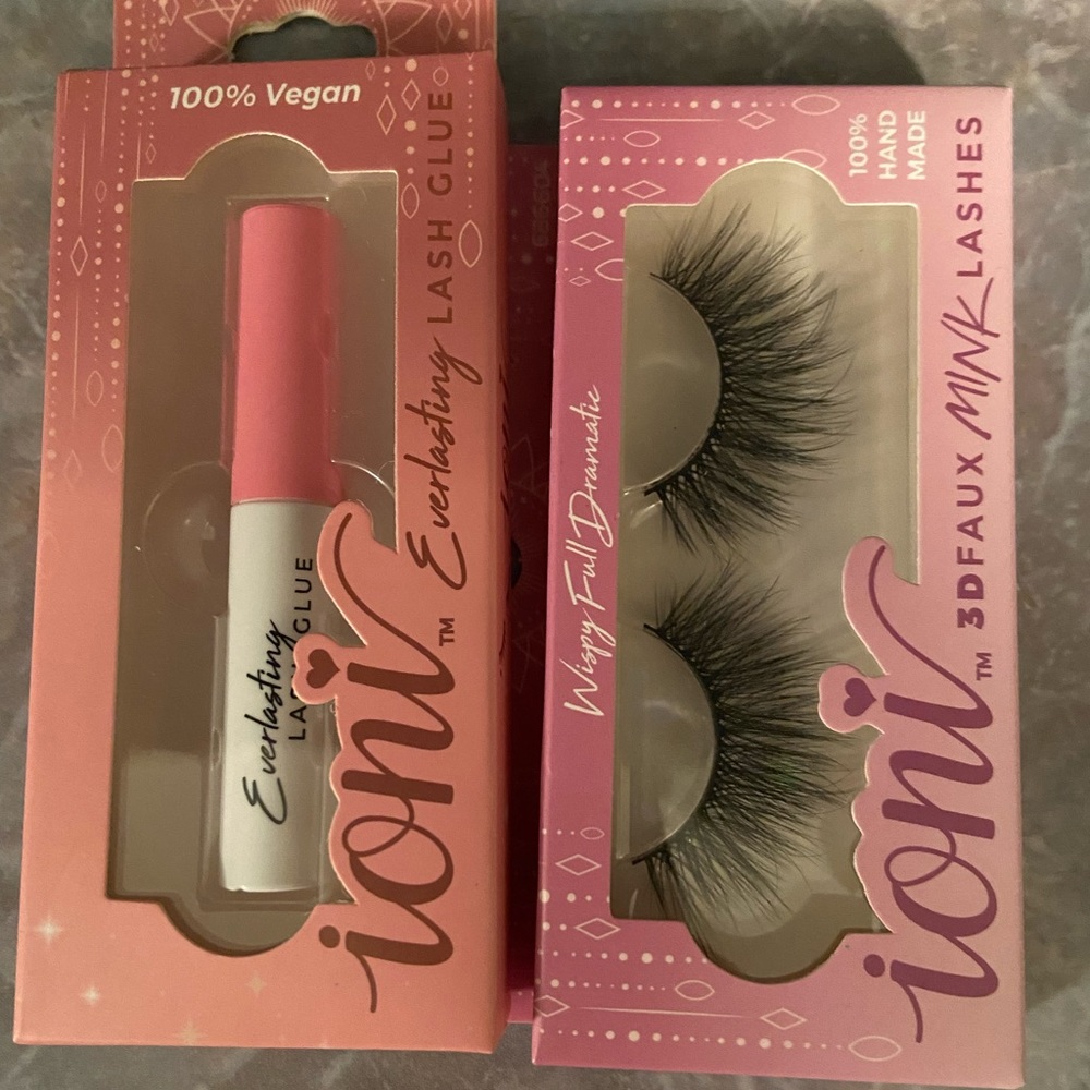 Ioni Lashes